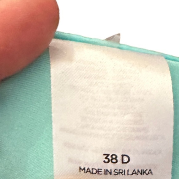 In Private Floral Bikini Top - Picture 3 of 4